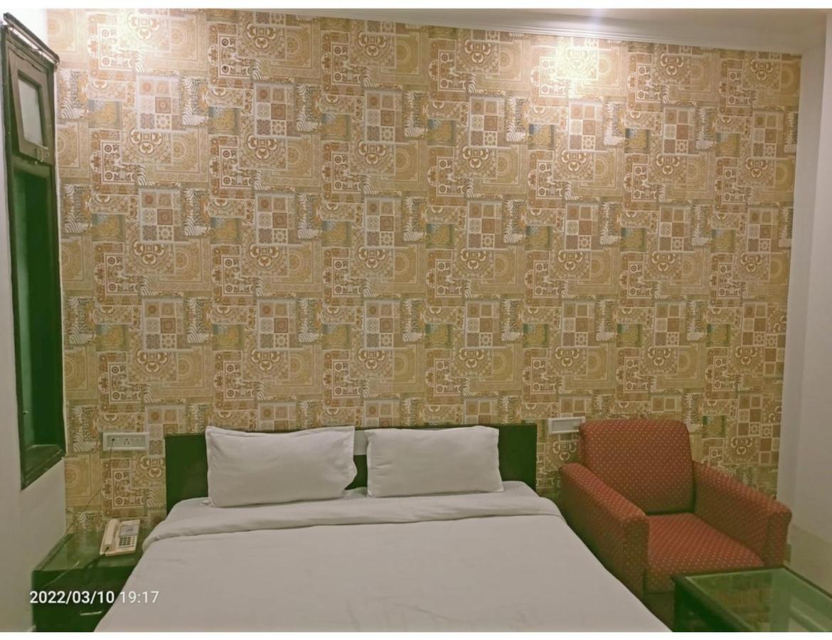 Hotel Kishore International, Amritsar Esterno foto