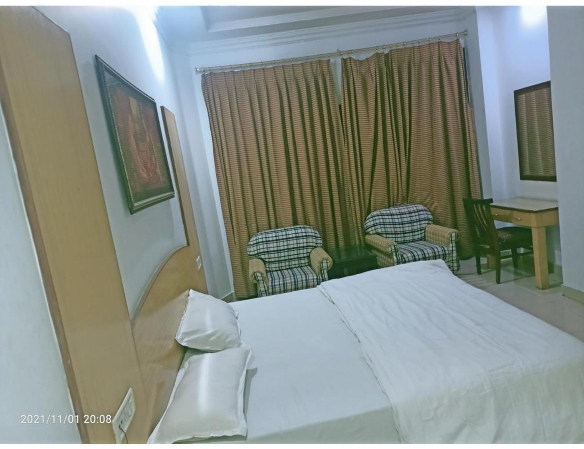 Hotel Kishore International, Amritsar Esterno foto